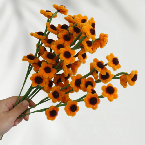 30 PCS * Handmade Pipe Cleaner Golden 6 Daisy Flowers Artificial Simulation Flower Indoor Home Desktop Party Wedding Decor