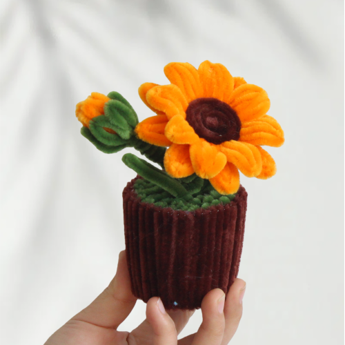 2 PCS * Handmade Pipe Cleaner Golden Sunflowers Green Leaves Potted Plant Artificial Simulation Flowers Indoor Home Desktop Party Wedding Decor 