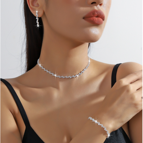 Women's Silver Fashion Wedding Jewelry Luxury Crystal Pearl Necklace/Earrings Ladies Jewelry Sets for Bridal