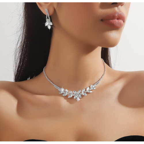 Women's Silver Fashion Wedding Jewelry Luxury Crystal Pearl Necklace/Earrings Ladies Jewelry Sets for Bridal