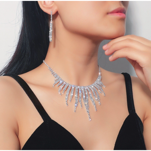 Women's Silver Fashion Wedding Jewelry Luxury Crystal Pearl Necklace/Earrings Ladies Jewelry Sets for Bridal Women's Silver Fashion Wedding Jewelry Luxury Crystal Pearl Necklace/Earrings Ladies Jewelry Sets for Bridal