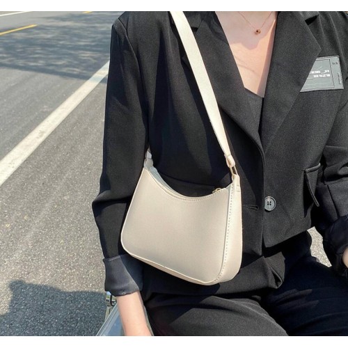 White Retro Solid Color PU Leather Shoulder Underarm Bag Women's Fashion Handbags Casual Hobos Purses and Handbag Ladies Hand Bags