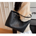 New Black Fashion Casual Lingge Embroidered Scarf One Shoulder Small Square Bag Shoulder Strap Letter Printing Cross Body Women's Bag