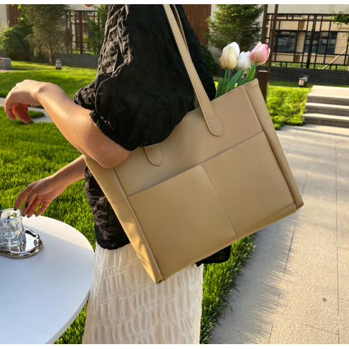 New Yellow Fashion Casual Lingge Shoulder Small Square Bag Shoulder Strap Letter Printing Cross Body Women's Bag