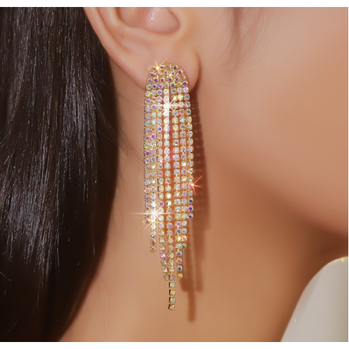 Sparkling gold Women's Cubic Zirconia Stud Earrings Gorgeous Female Wedding Party Fashion Ear Piercing Accessories New Jewelry