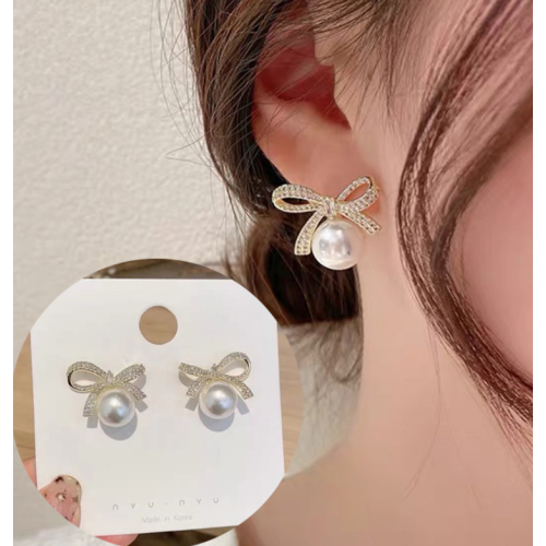 New Style Temperament White Color Wedding Bow Stud Earrings for Women Rhinestone Bowknot Ball Earring Girls Party Jewelry