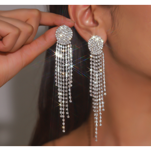 Sparkling Silver Women's Cubic Zirconia Heart Stud Earrings Gorgeous Female Wedding Party Fashion Ear Piercing Accessories New Jewelry Sparkling Silver Women's Cubic Zirconia Heart Stud Earrings Gorgeous Female Wedding Party Fashion Ear Piercing Accessories New Jewelry